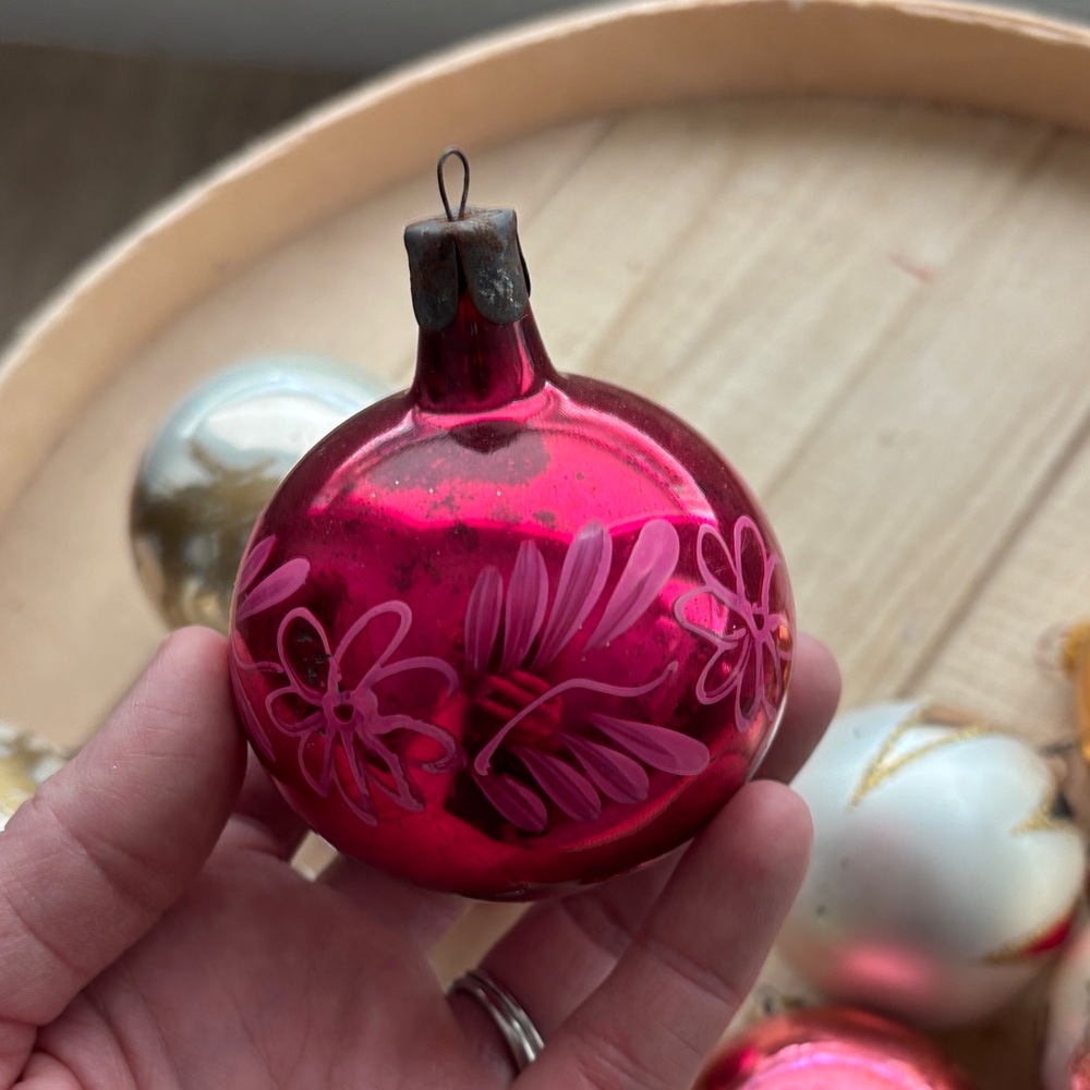 Vintage Holiday Glass Ball Ornament Set - Gold, Pink, Green, Silver Metal Caps - Picture 7 of 12